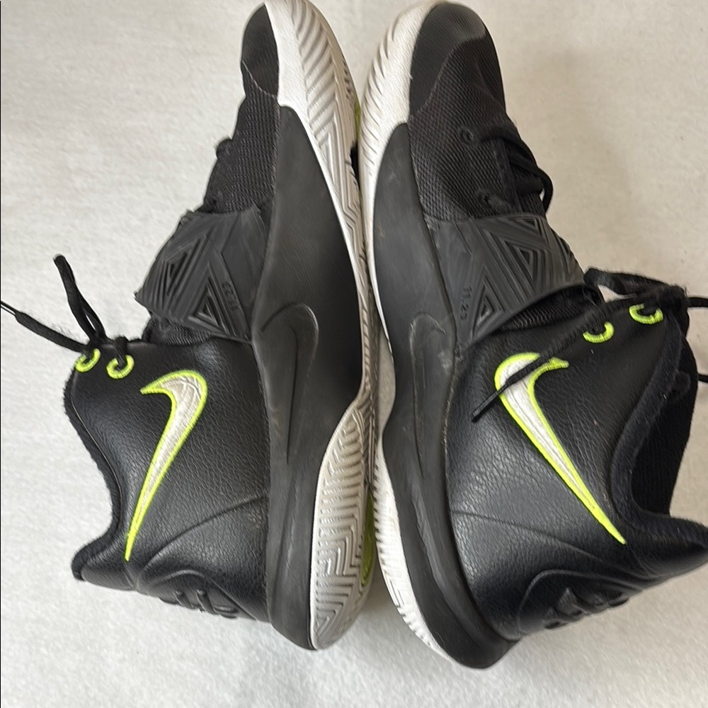 Nike Kyrie Flytrap 3 Black Volt - image 4